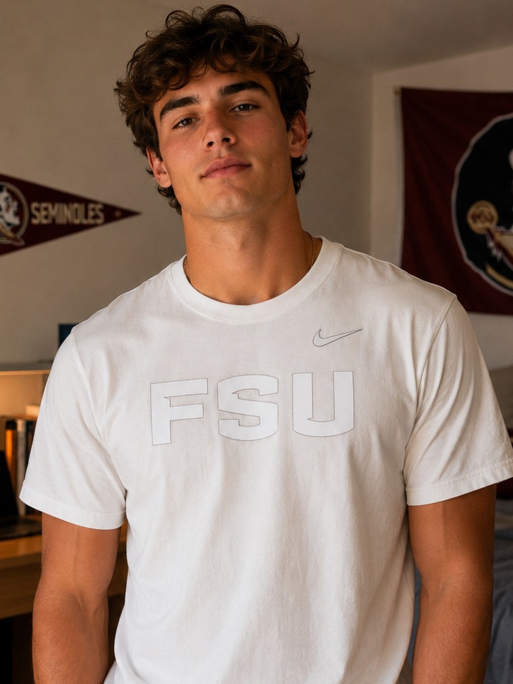 Nike FSU Florida State Seminoles White RaisedLogo Tee Men’s Small Athletic Shirt